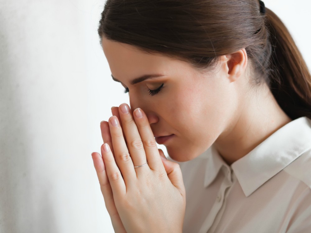 Trik Menahan Emosi Dalam Berbagai Kondisi Dan Situasi - Beauty Journal