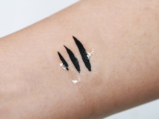 silkygirl perfect matte liquid eyeliner