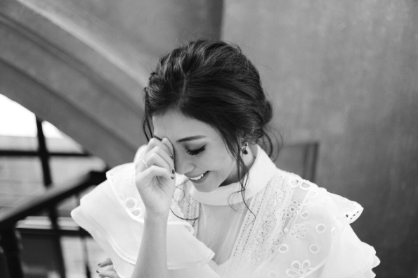 Inspirasi Gaya Messy Hair Ala Clara Devi a.k.a @lucedaleco