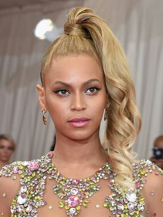 Happy Birthday Beyoncé! Berikut 5 Makeup dan Gaya Rambut Queen Bey yang ...