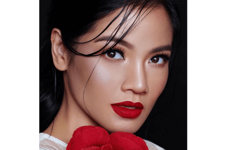 Inspirasi Padu Padan Makeup Dengan Lipstik Bold Dari Instagram Ryan Ogilvy Beauty Journal