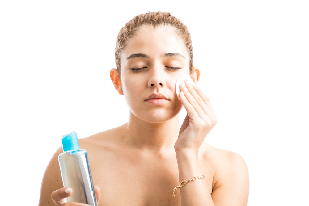 Pakai Acid Toner Setiap Hari Sebenarnya Boleh Nggak Ya Intip Jawabannya Di Sini Beauty Journal