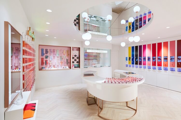 Desain Toko Kosmetik Unik Rindu Sekolah